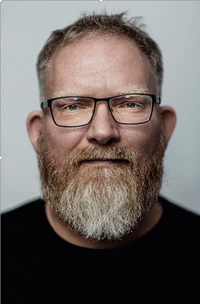 dr Maciej Dębski grafika